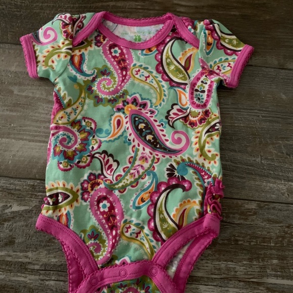 Newborn and 0-3 lot of vguc clothing. - Picture 3 of 9